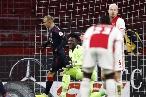 特温特全力争夺欧冠资格，福伦丹能否抵挡强敌？